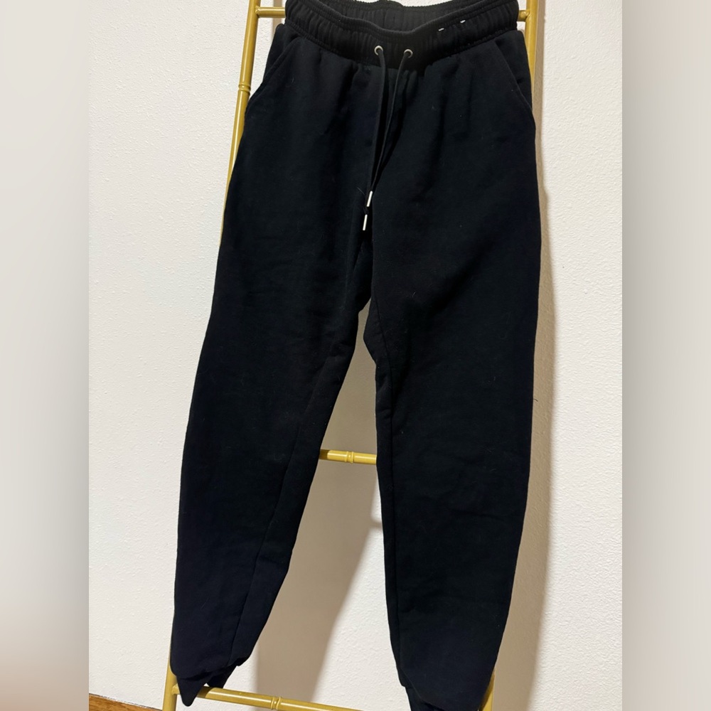 Auden Women’s Classic Black Joggers